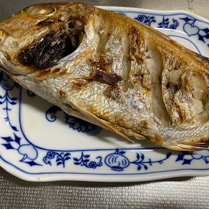 グリルで鯛の塩焼き レシピ 作り方 By Natukitchen 楽天レシピ グリルで鯛の塩焼き レシピ 作り方 By Natukitchen 楽天レシピ